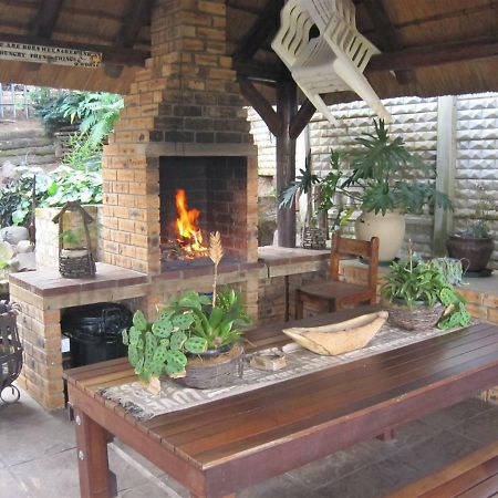 See Rus Self Catering Unit In Westbrook Kzn Private Neat And Cosy Bagian luar foto